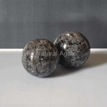 Black & White Spotted Sphere