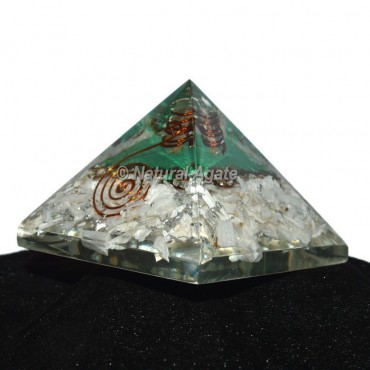 Iolite With Green Aventurine Orgonite Pyramid