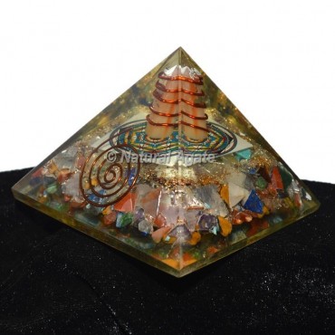 Seven Chakra With Flower Of Life Orgonite Pyramid