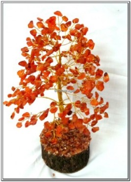 Carnelian 180 Chips Gemstone Tree